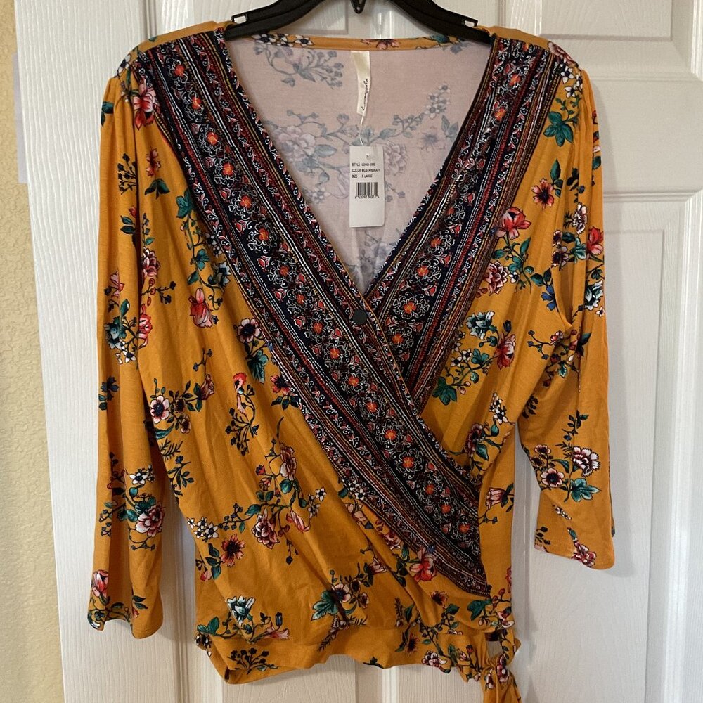 NWT Loveappella top XL